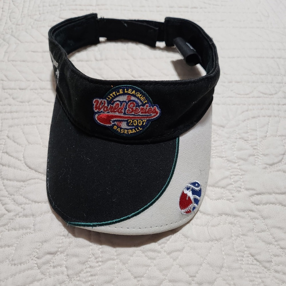 New Era Little League World Series 2007 Baseball Visor Hat Williamsport PA Black